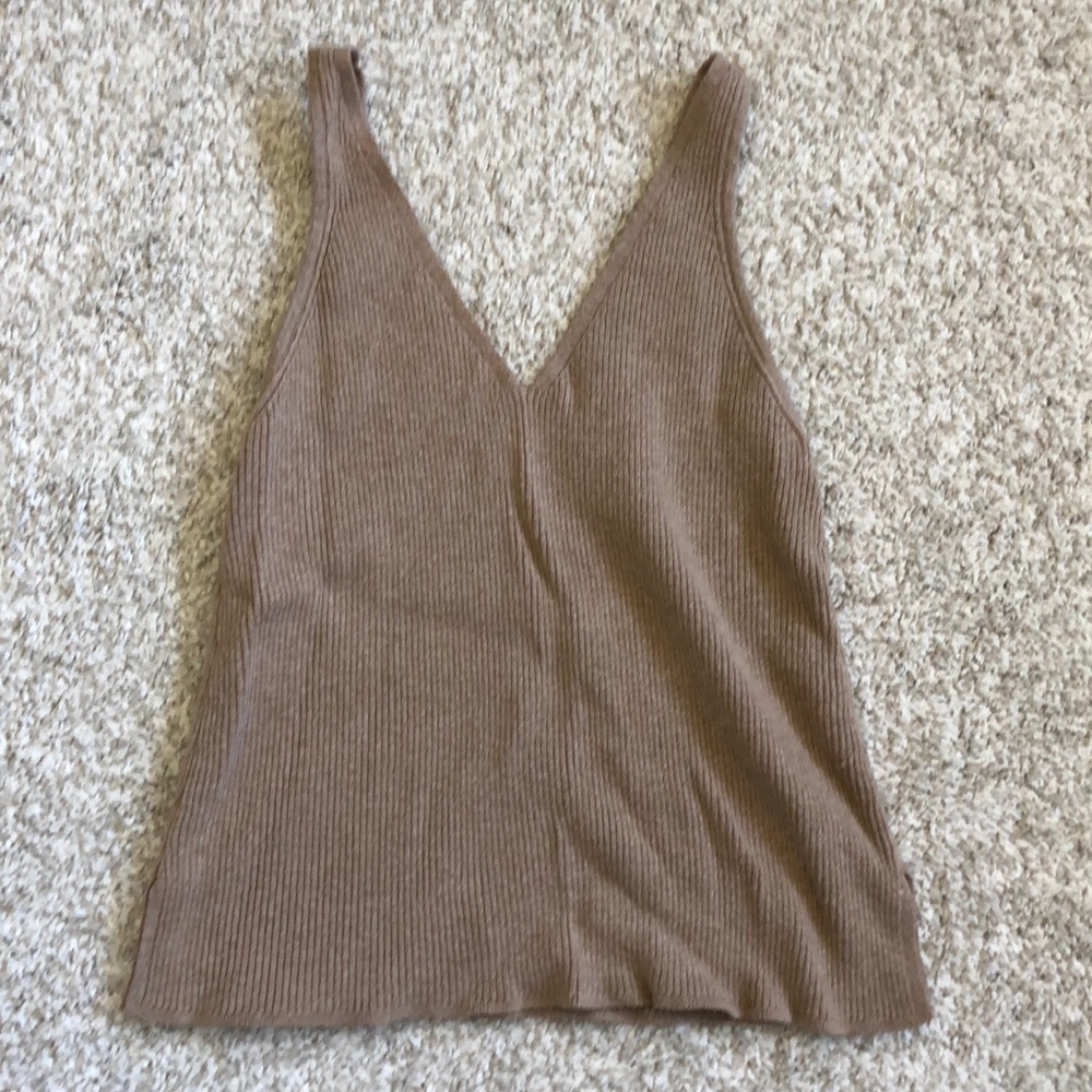 Lounge Sweater Vneck Tank